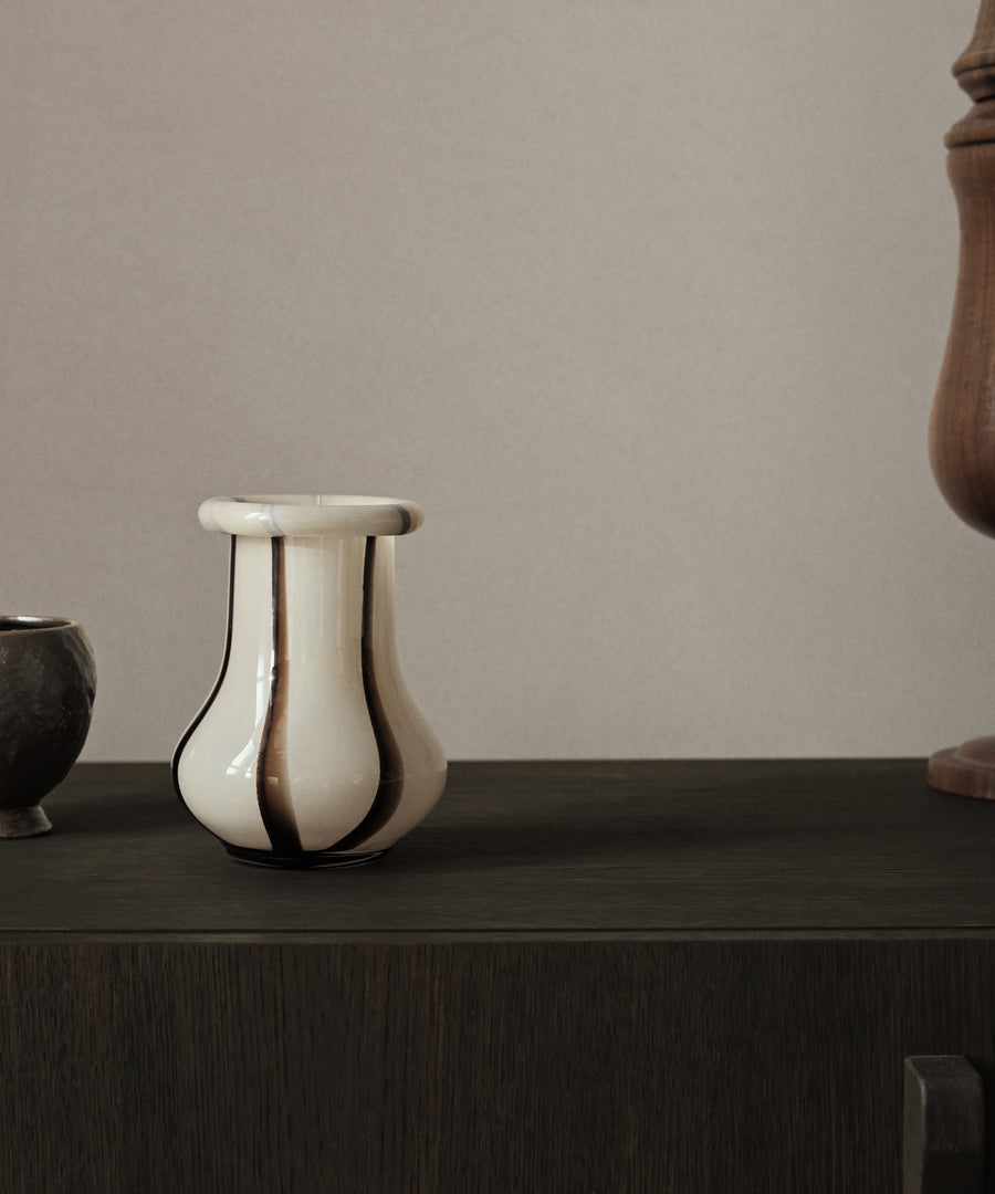 Riban Vase