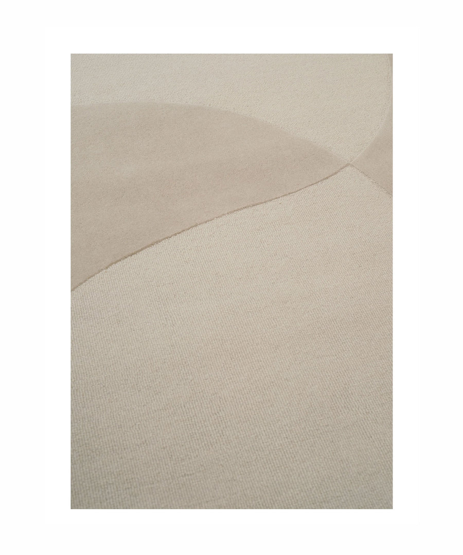 Split Plains Rug in Beige