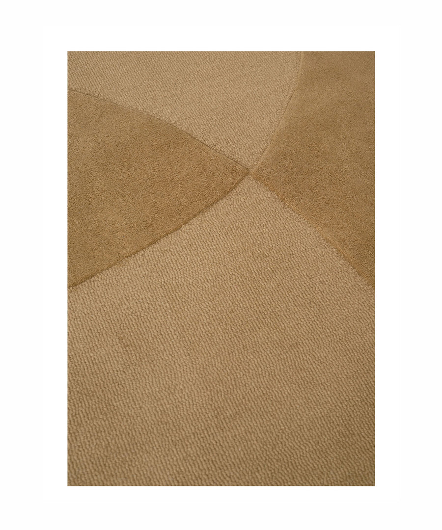 Split Plains Rug in Mustard