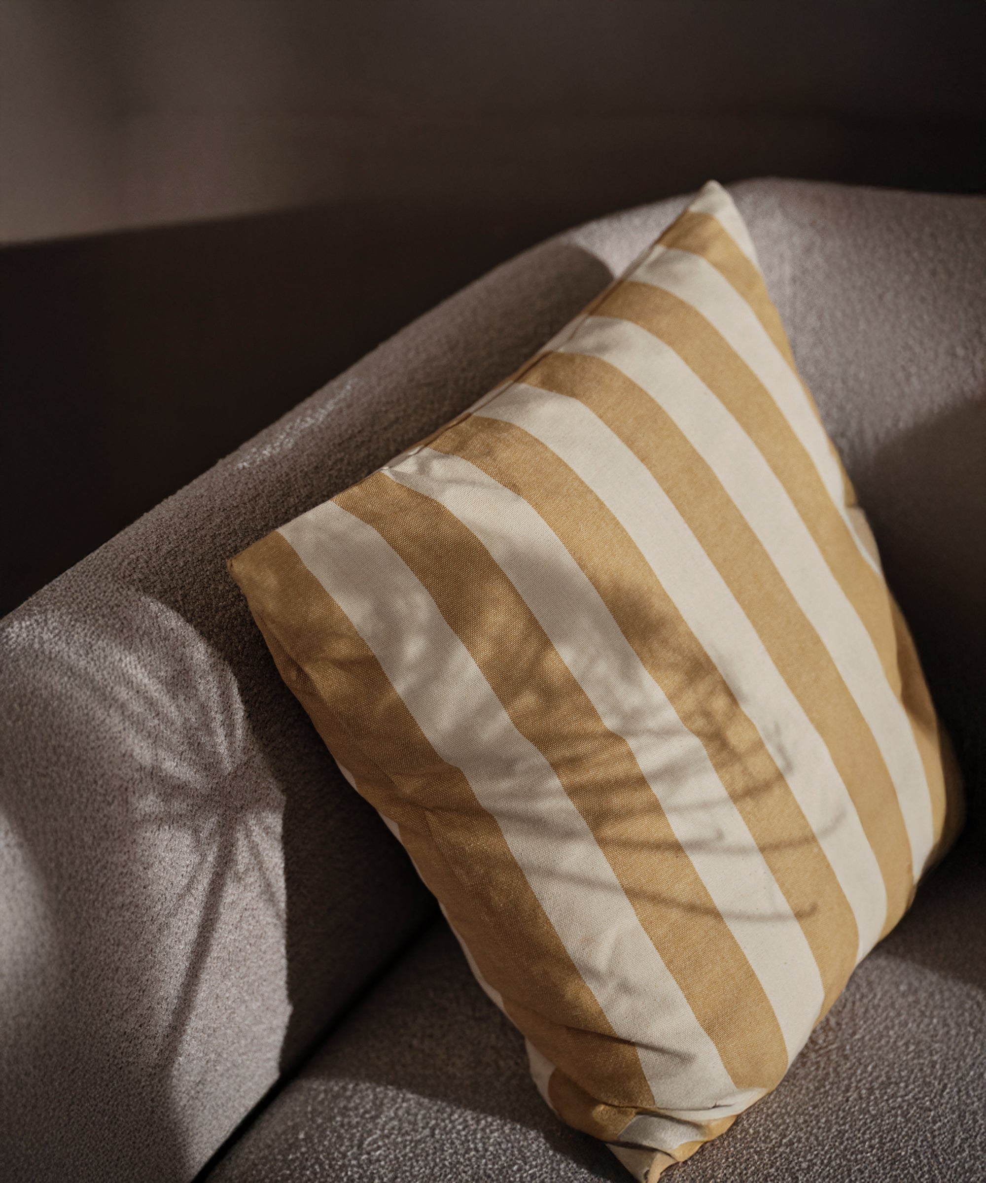 Strand Outdoor Cushion