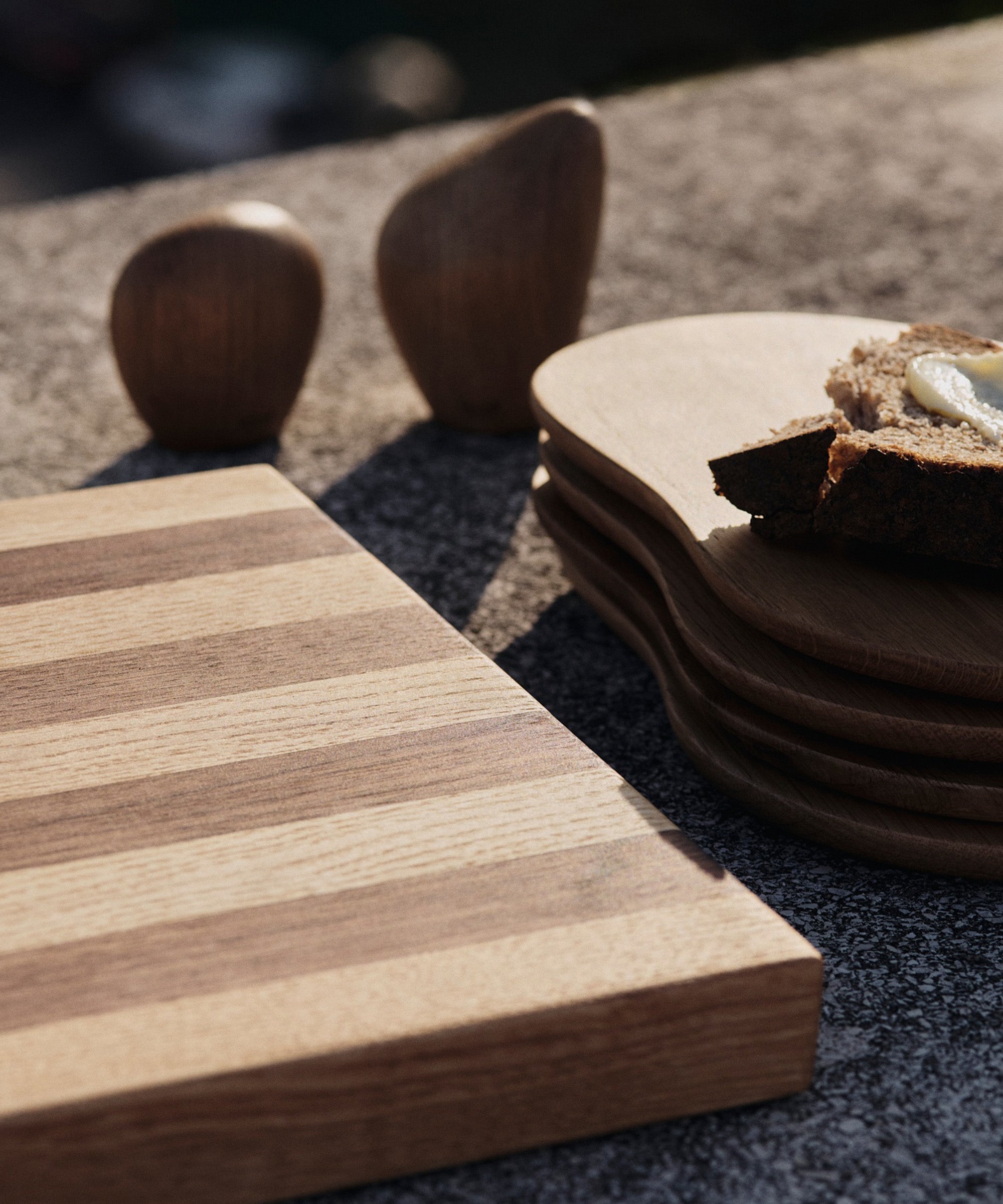 Stribe Cutting Board Bold