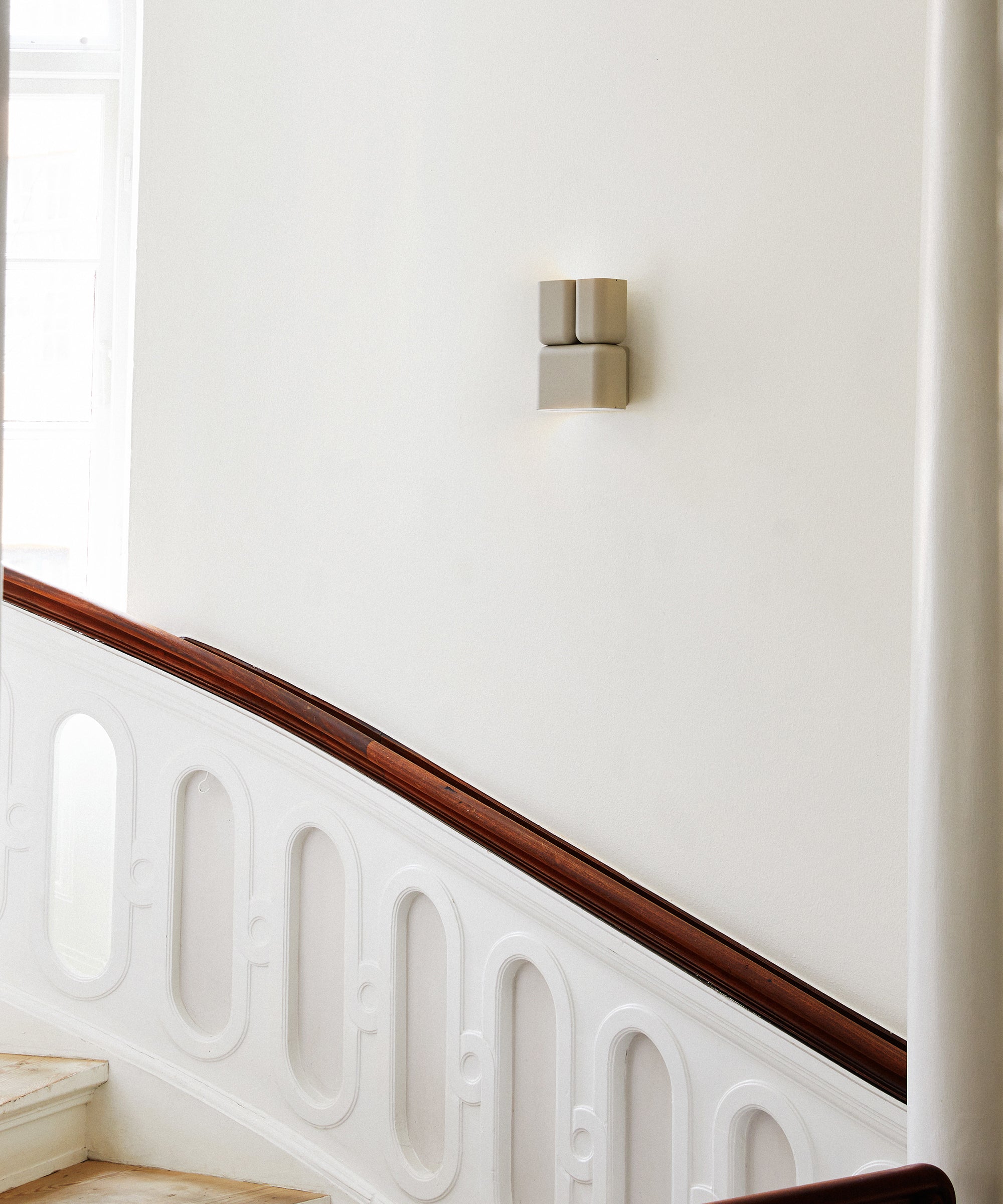 Tabata Wall Lamp LN10