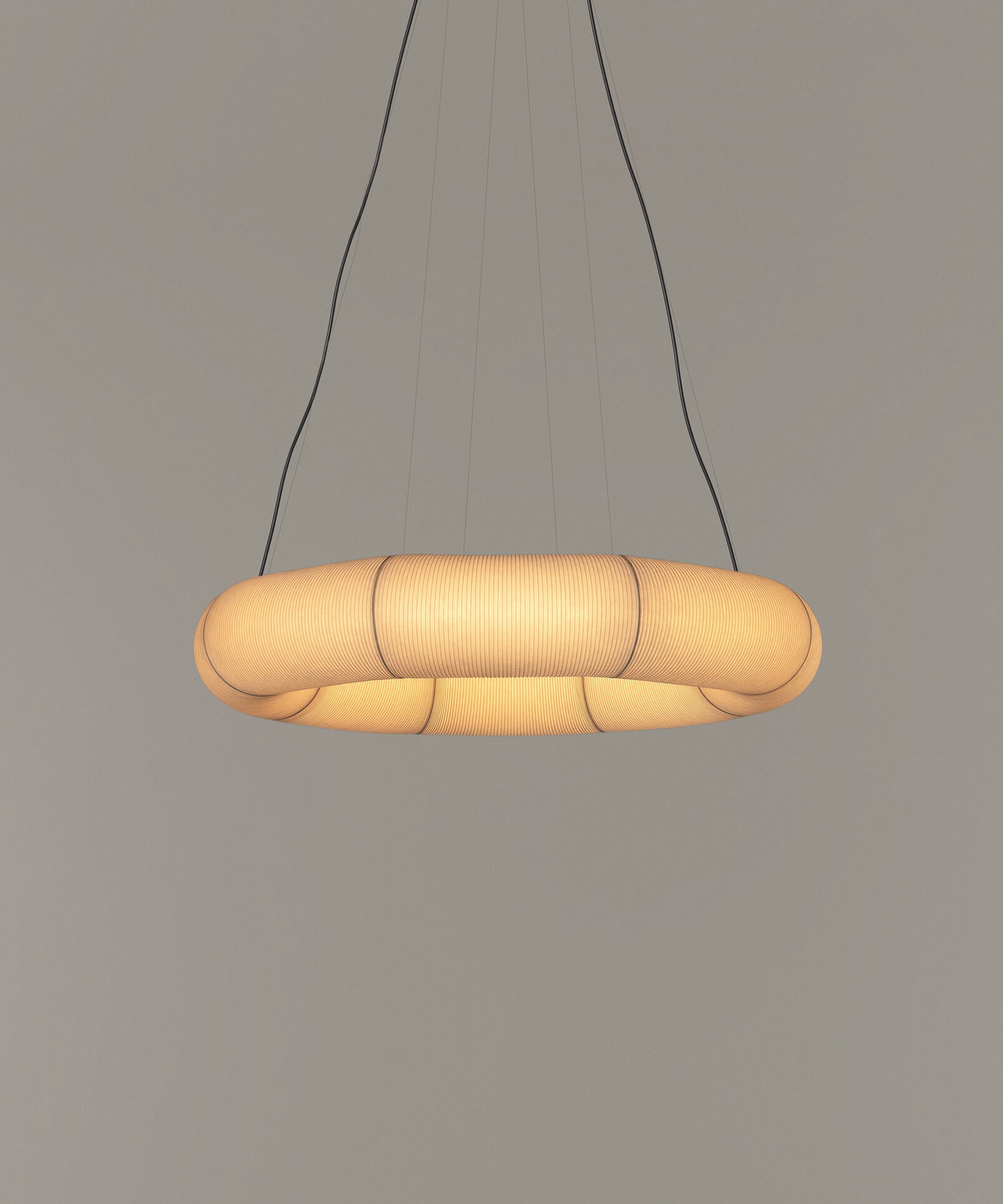 Tekio Circular Pendant Lamp