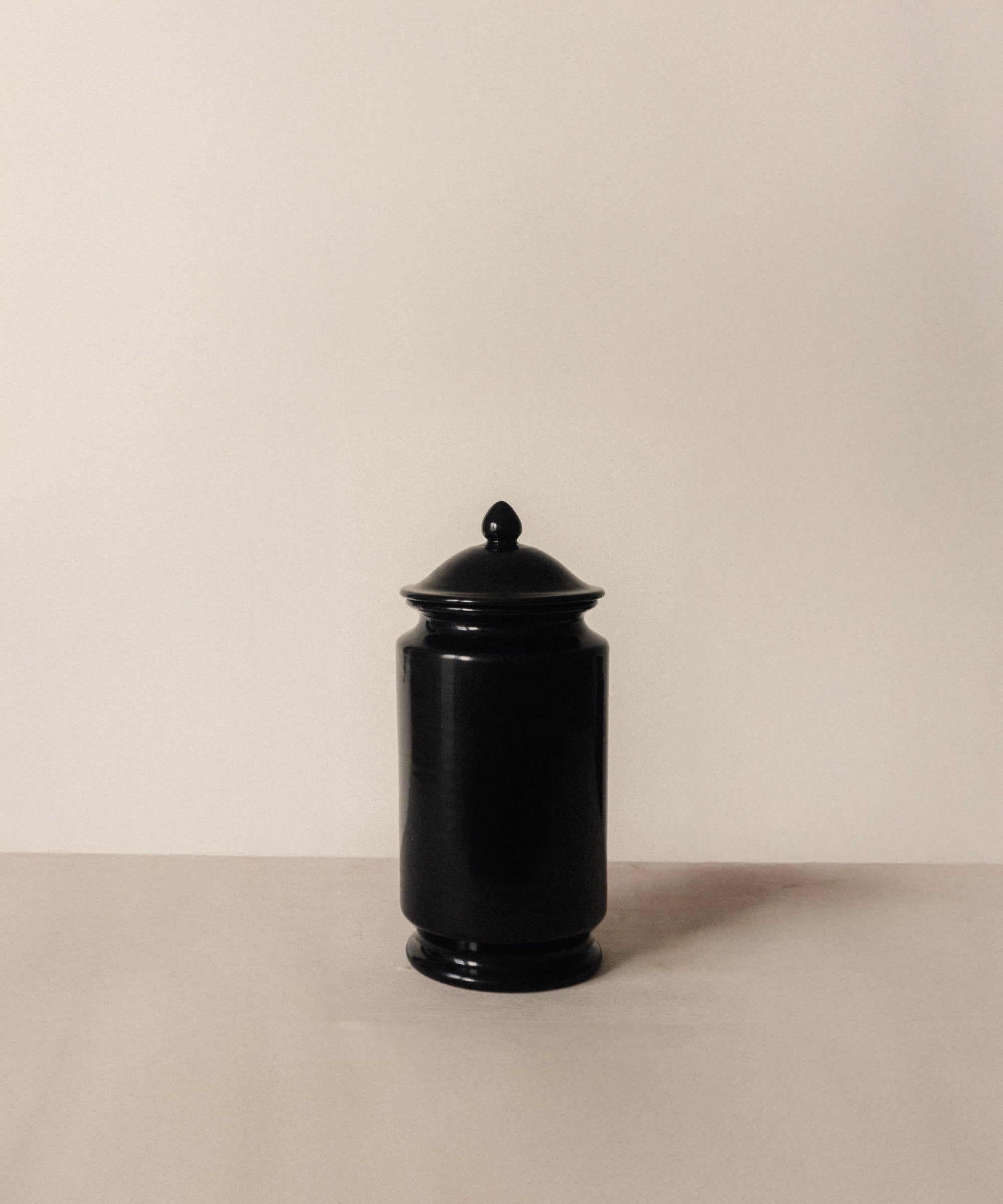 The Albarello Jar