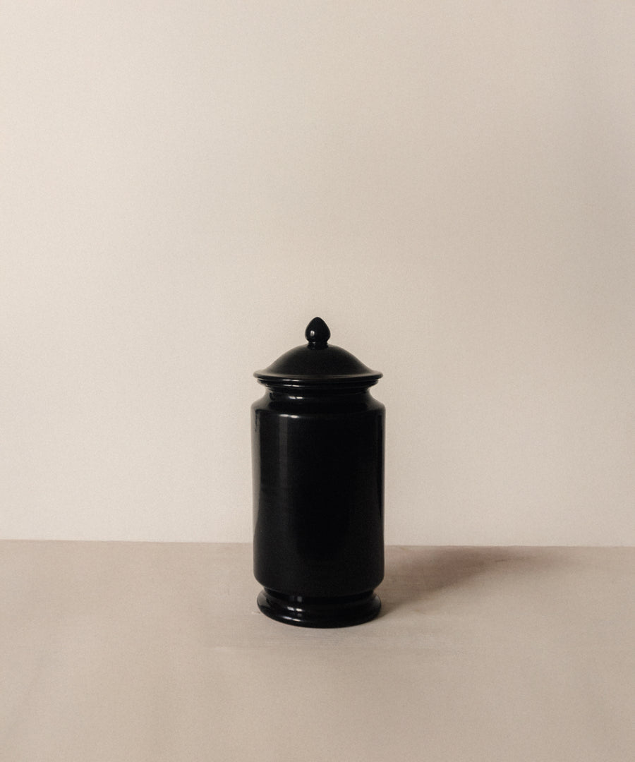 The Albarello Jar