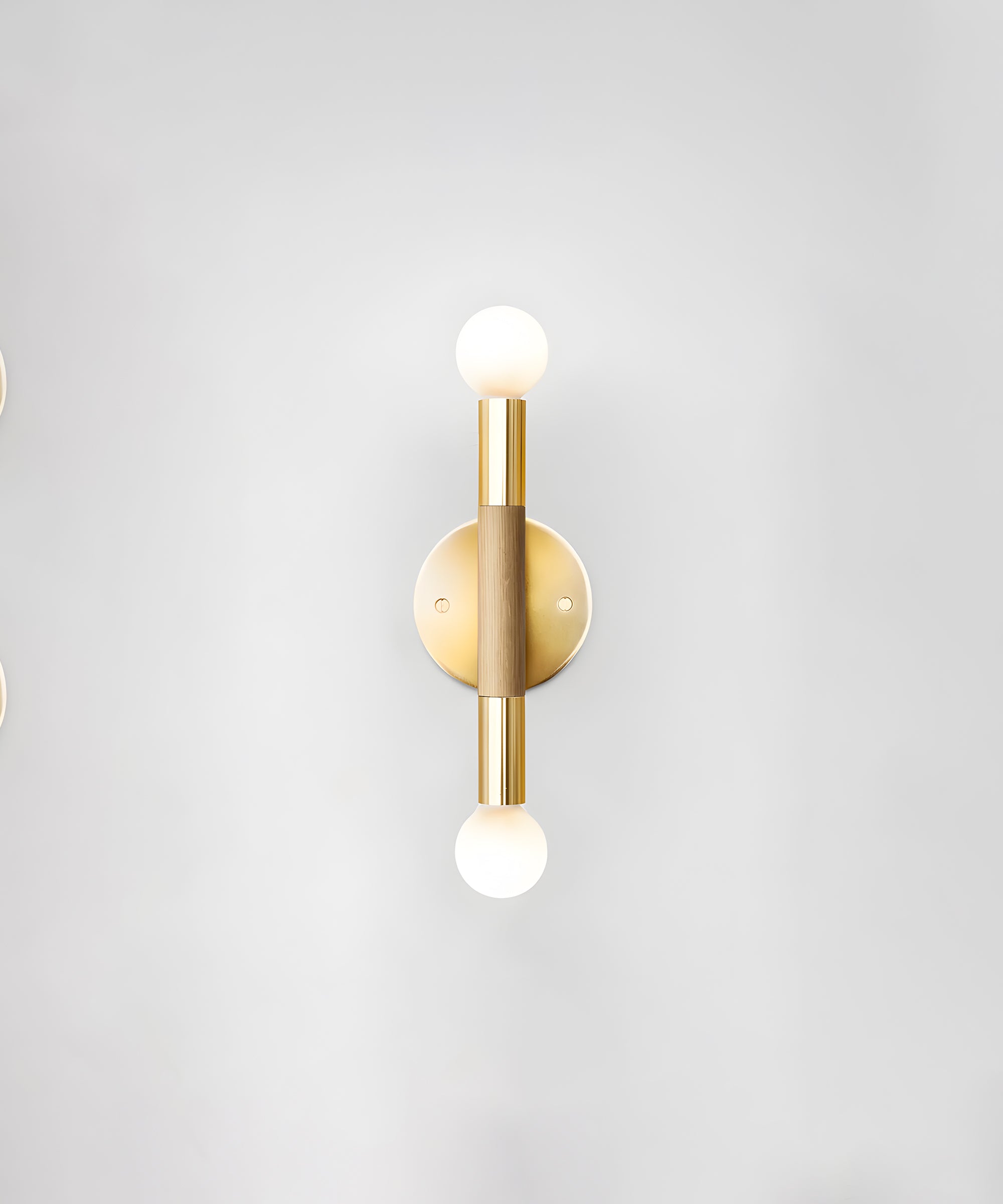 Toam Sconce 2