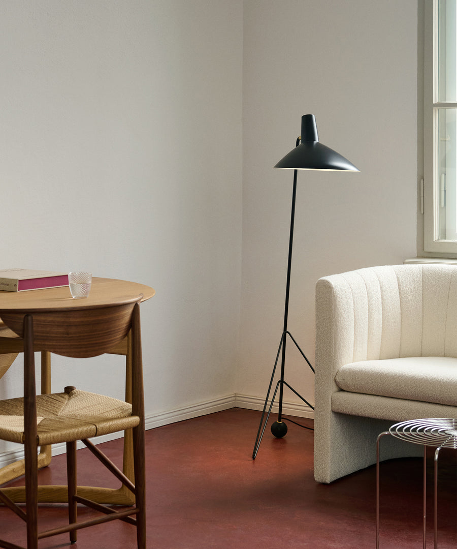Tripod Floor Lamp HM8