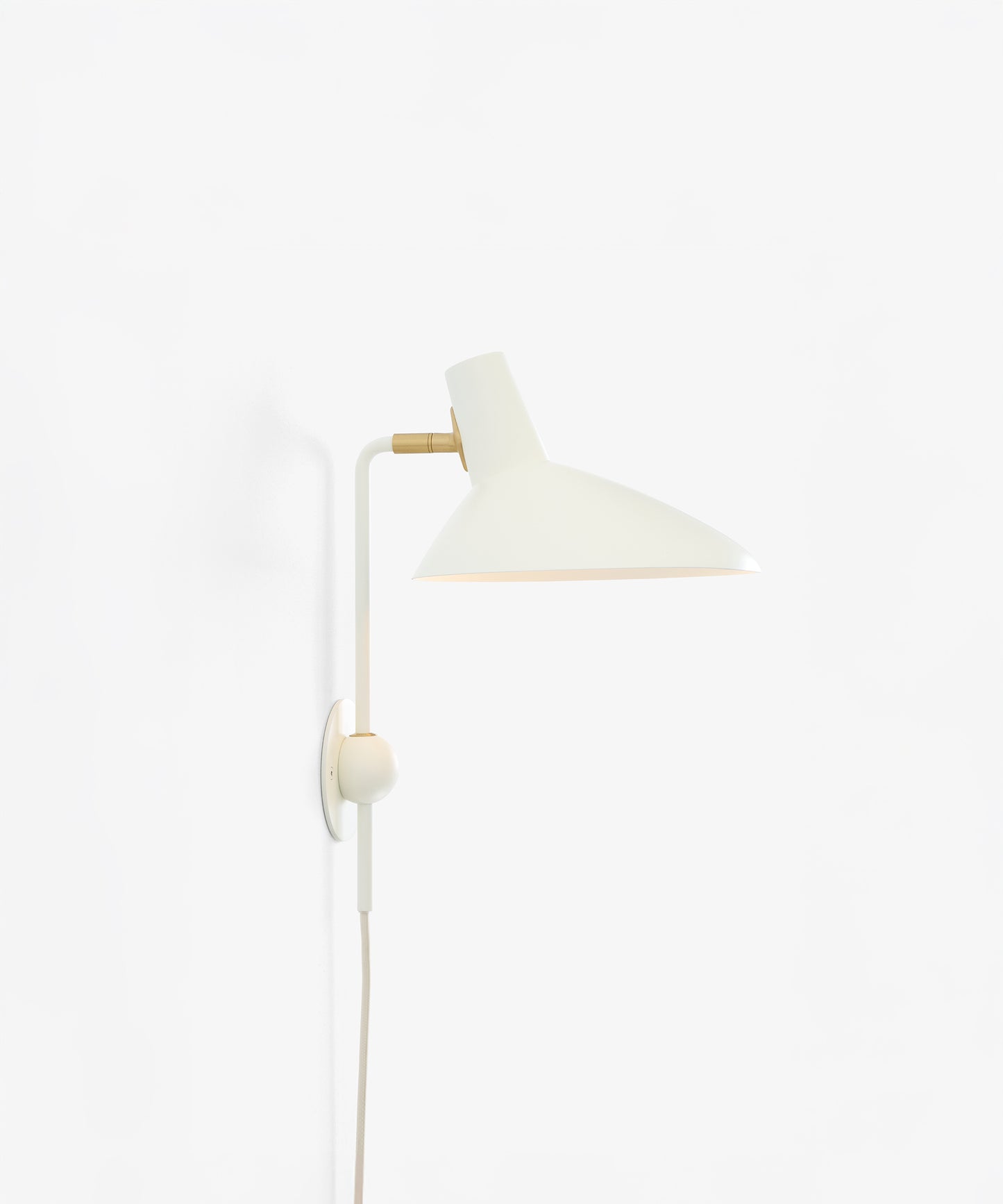 Tripod Wall Lamp HM12