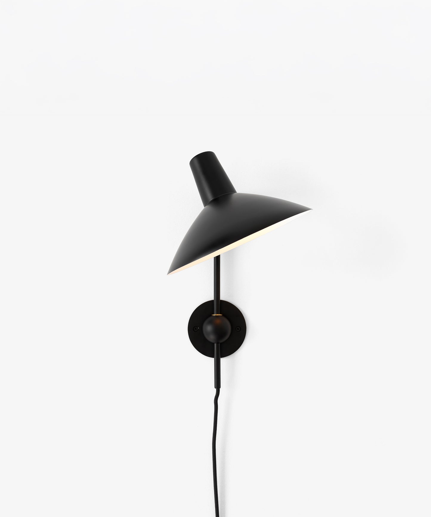 Tripod Wall Lamp HM12