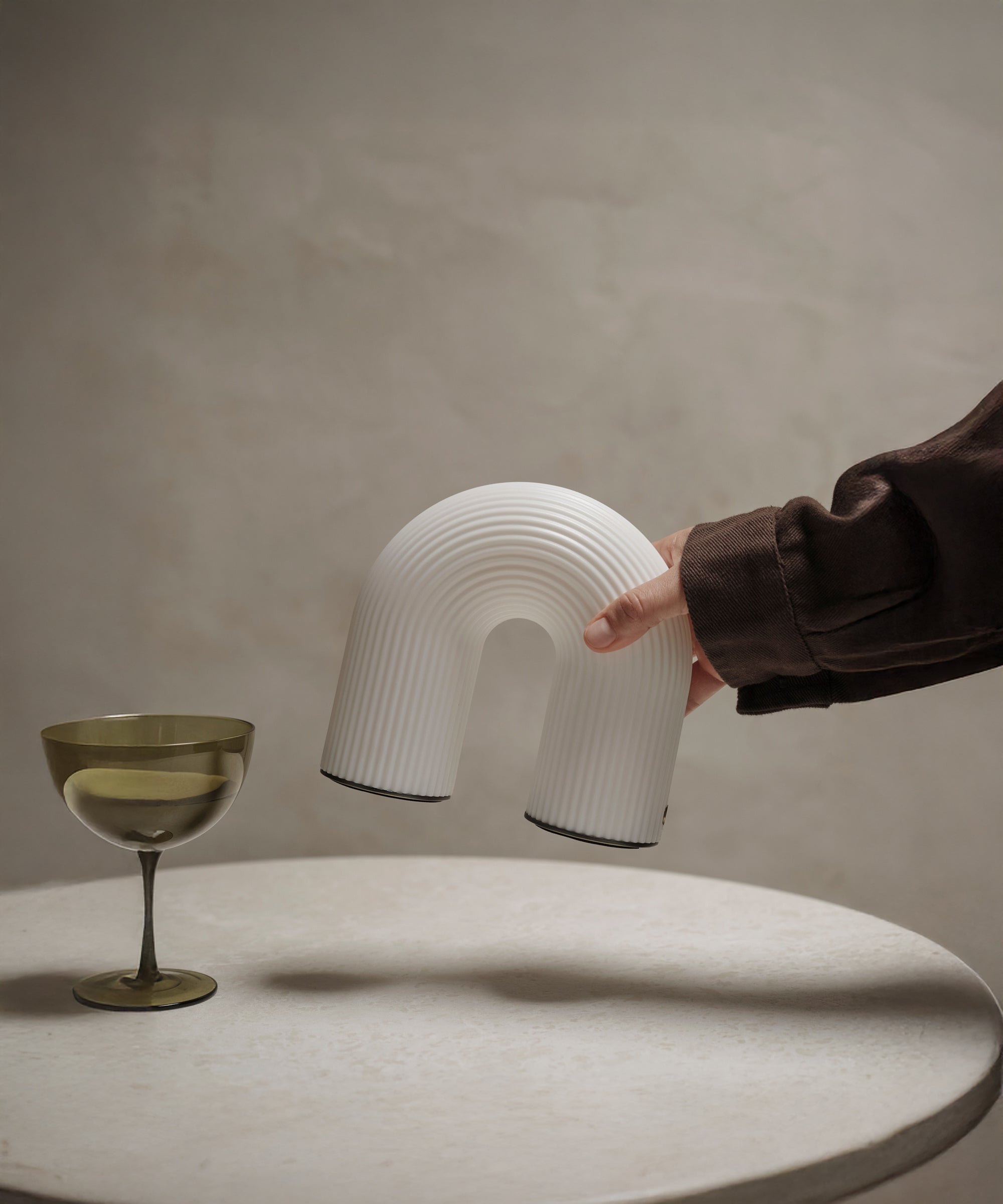 Vuelta Portable Lamp