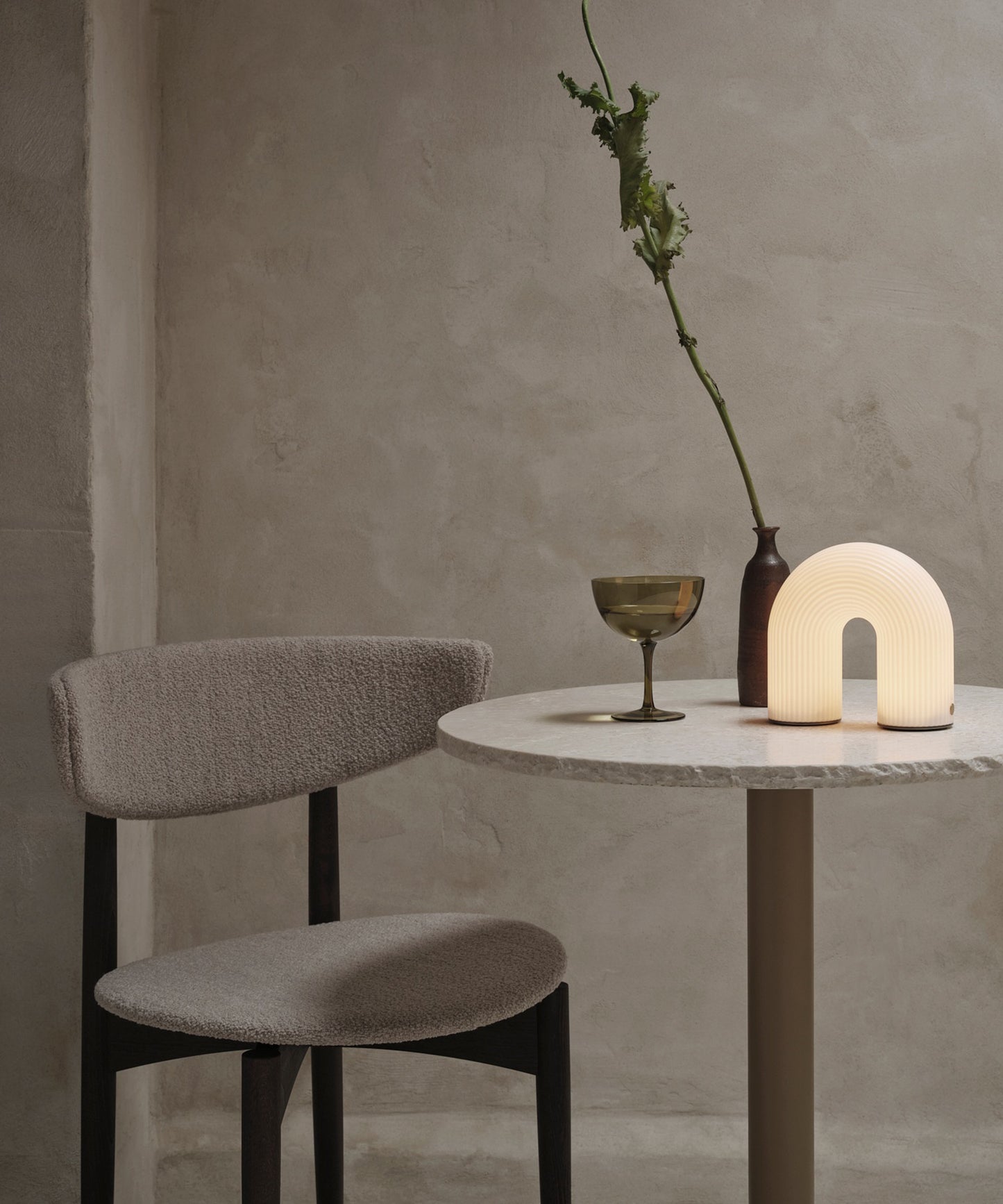 Vuelta Portable Lamp