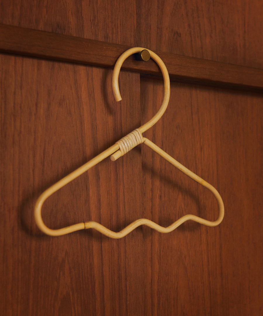 Wavi Clothes Hangers, Set of 3