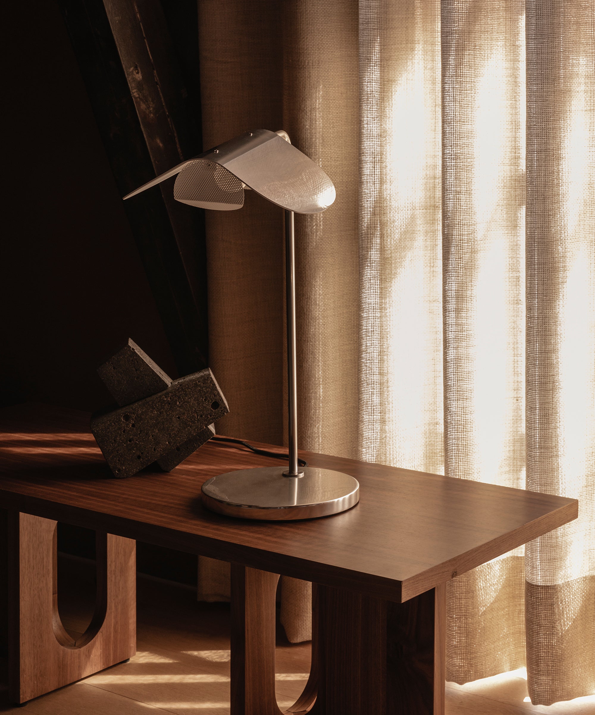 Wing Table Lamp