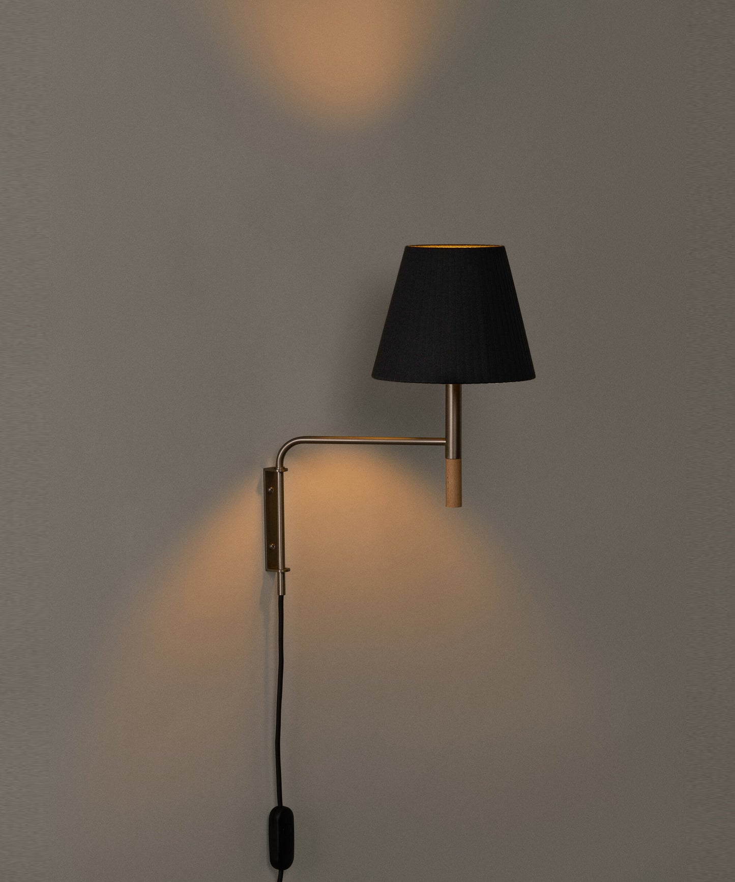 BC1 Wall Lamp