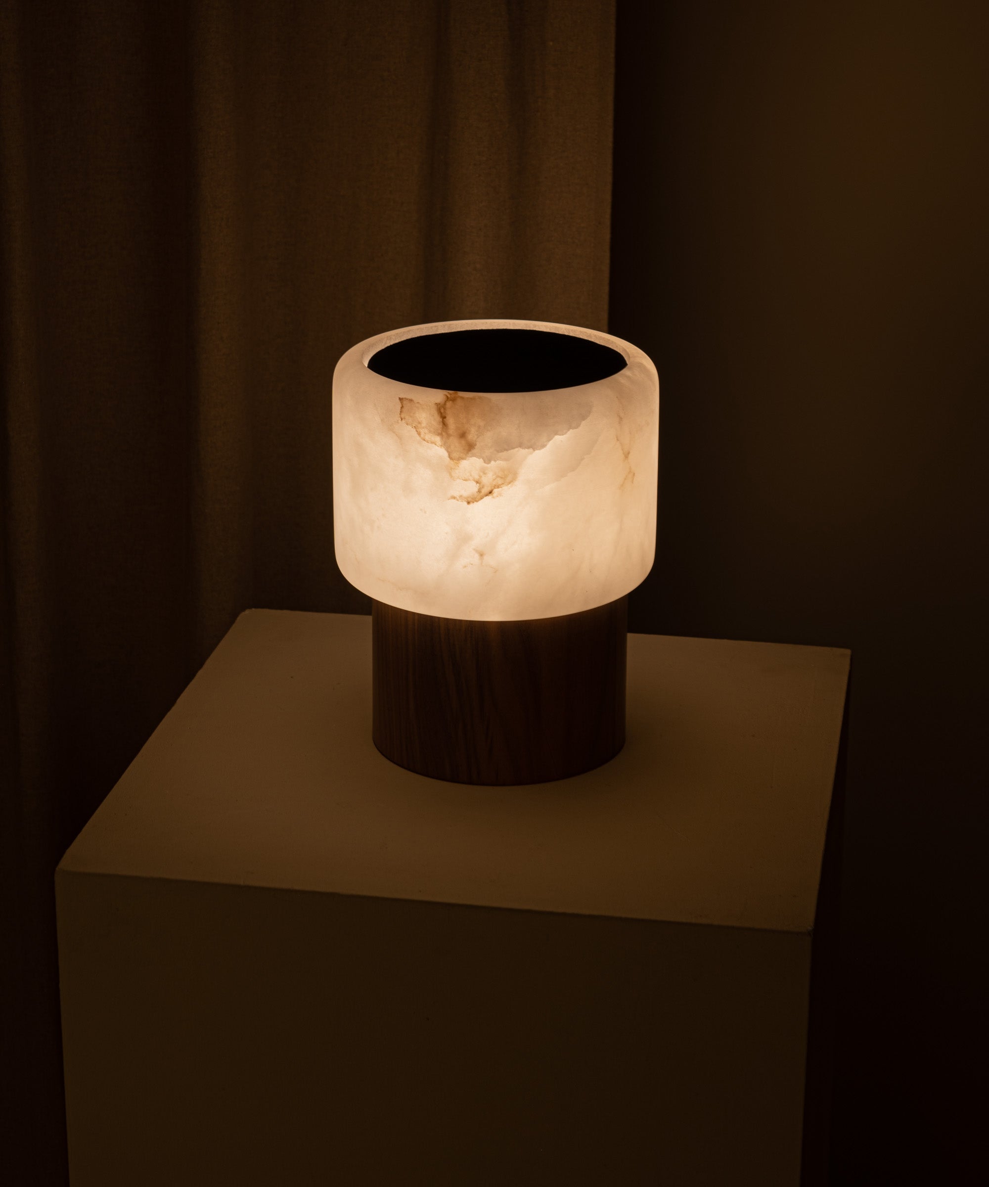 Lanterno Table Lamp