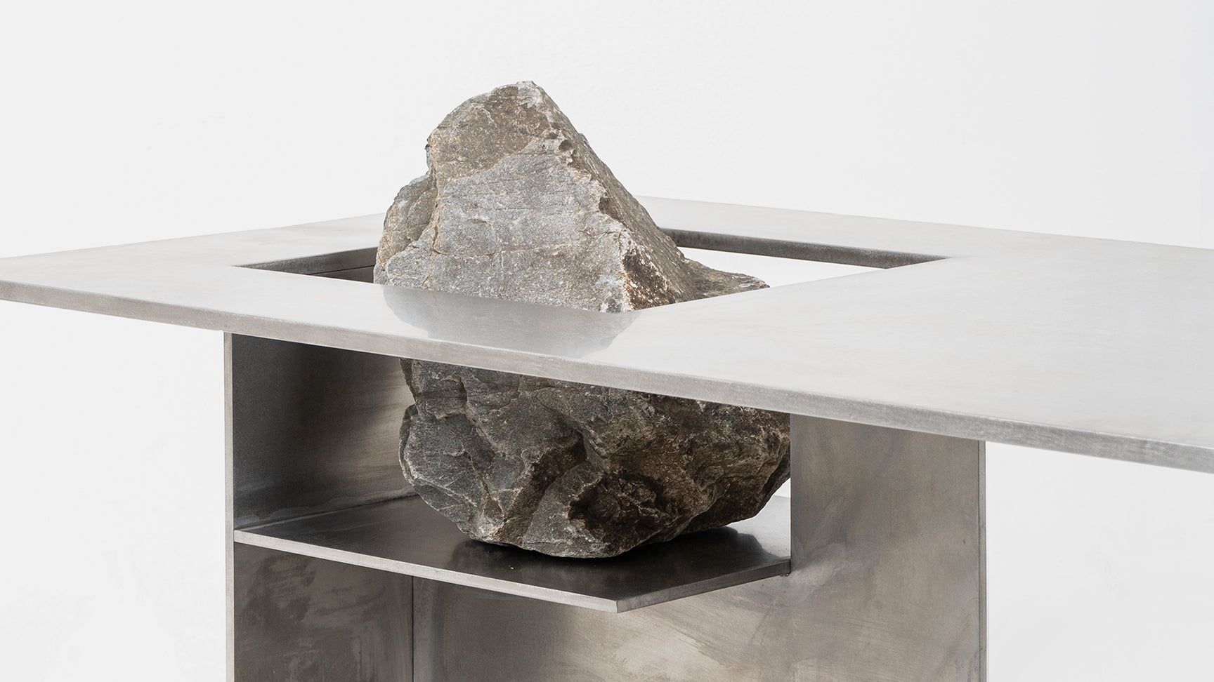 Proportions of Stone Table 01 - Sample