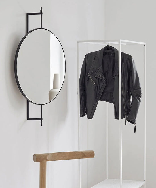 Full-Size Rotating Mirror ft. Scandinavian Design – TRNK