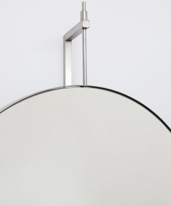 Full-Size Rotating Mirror ft. Scandinavian Design – TRNK